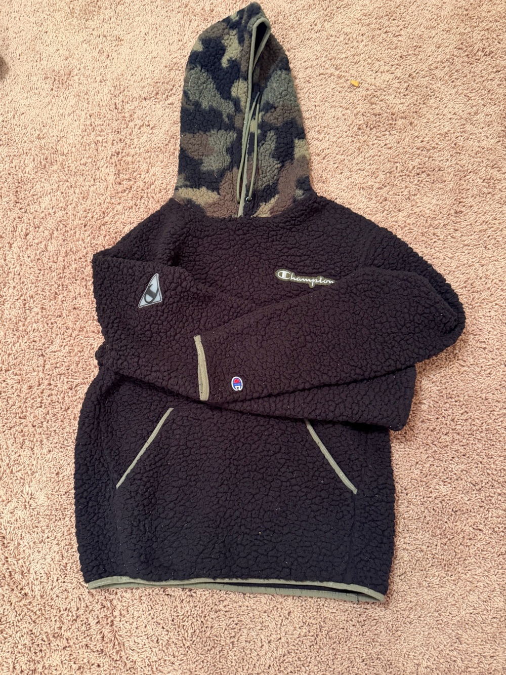 Champion Unisex Adult Black Sherpa Hoodie with Olive Trim
